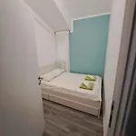 5d Apartment Lopar