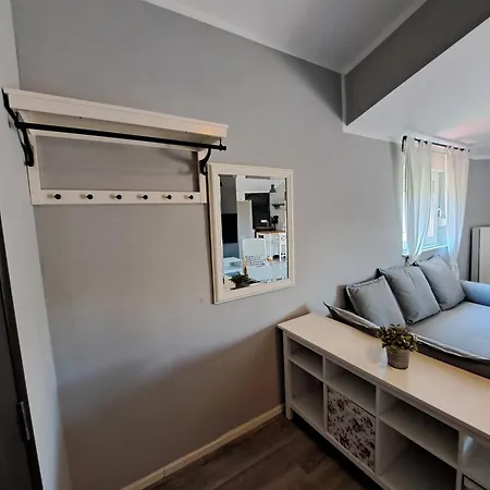 5d Apartment