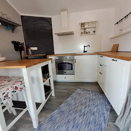 5d Apartment